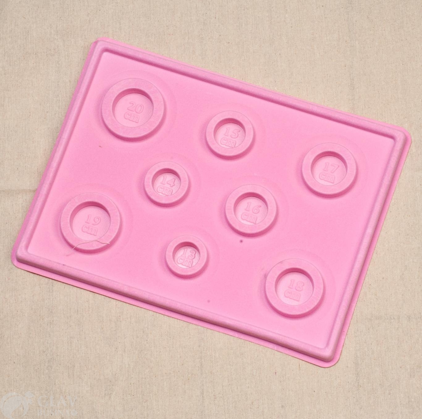 Планшет для сборки браслетов, 13-20 см, основа пластик, поверхность ворсистая, цвет розовый.  р-р 35х26 см