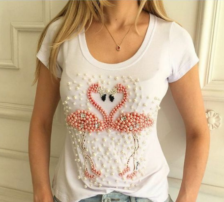 Ukrashaem futbolku businami