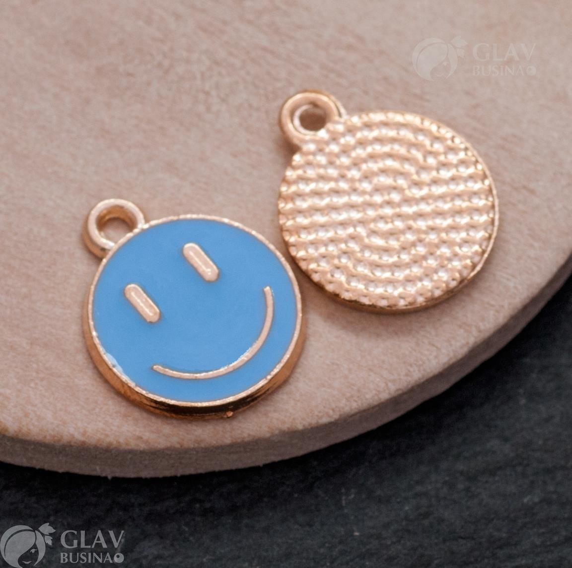 ОПТ (20 шт) Подвеска эмалевая Смайлик лазурный, р-р 15х12мм, отв-е 1.5мм,цвет металла золото.