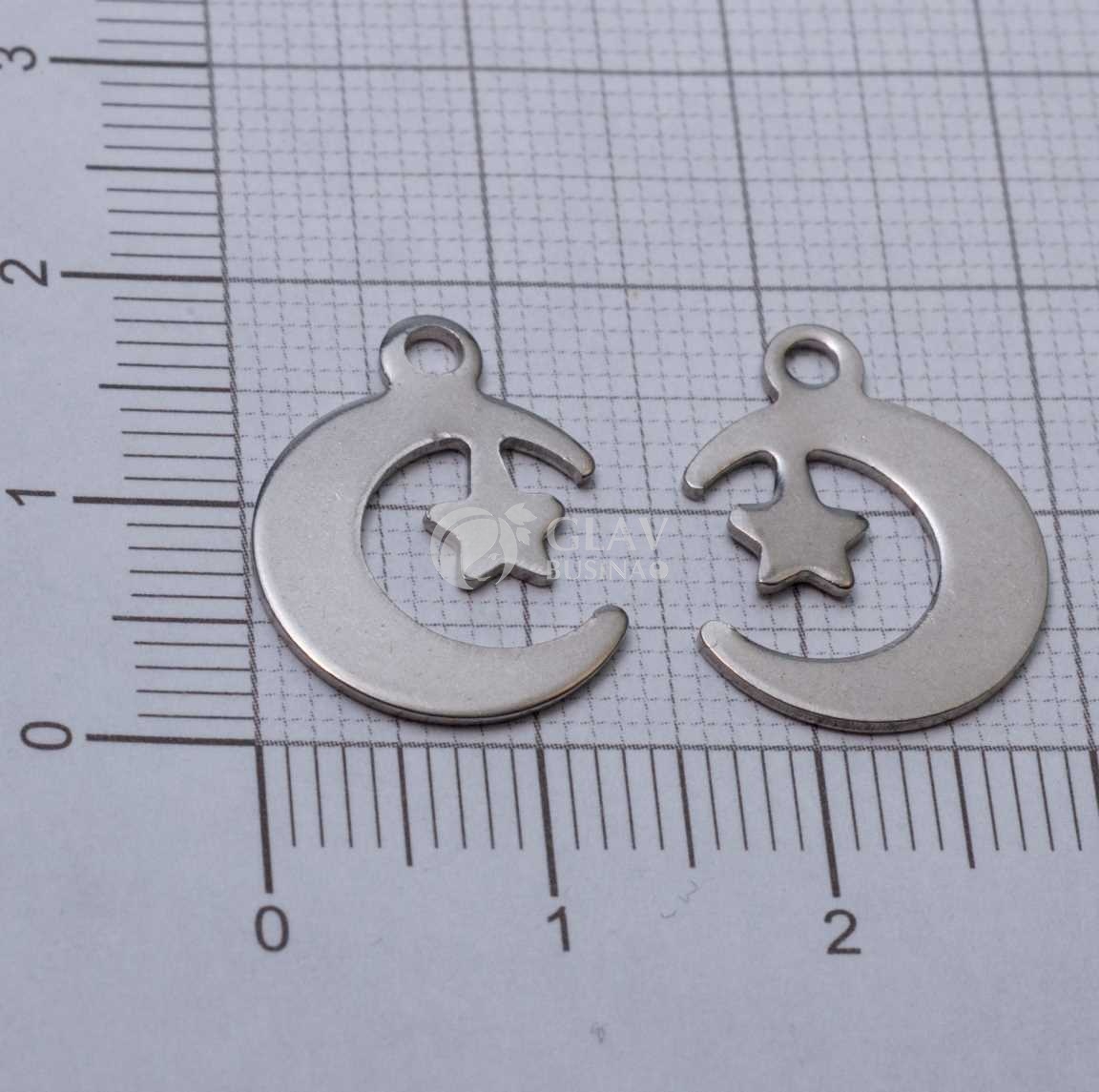 Полумесяц и звезда, стальная подвеска, р-р 17х13х0.8 мм, отв-е 1.8 мм.