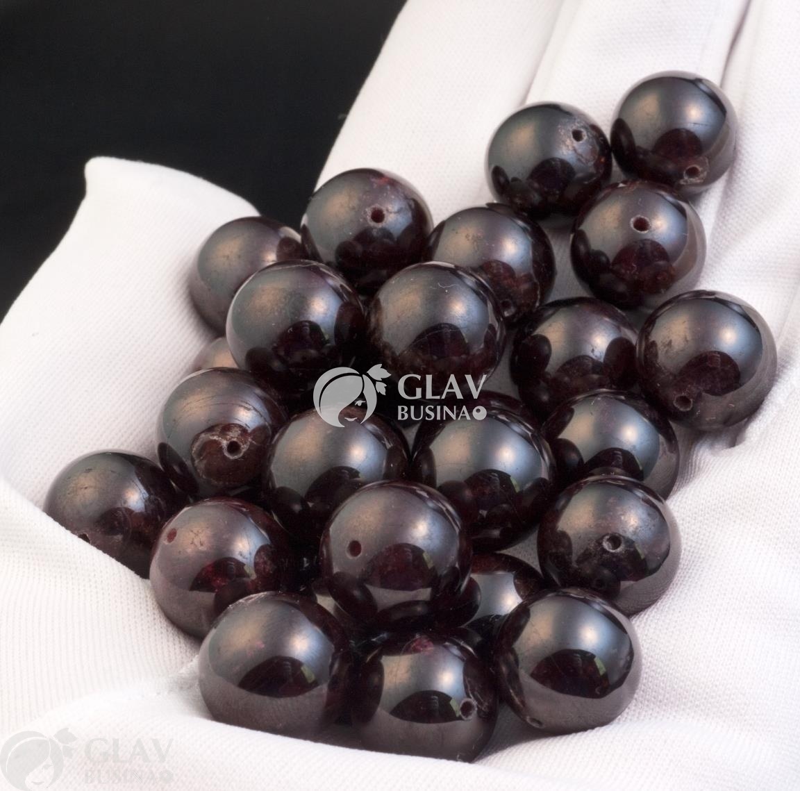 ОПТ (50 бусин) Гранат, гладкие бусины, шар, р-р 13 мм, отв. 1мм.