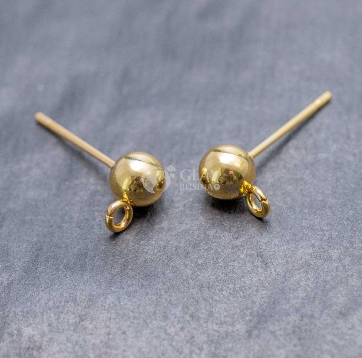 Пуссеты с шариком стальные, натуральная позолота 18K, диам. 5мм,с гвоздиком 12х0.7мм и перпендикулярным разъемным колечком 1.5мм.