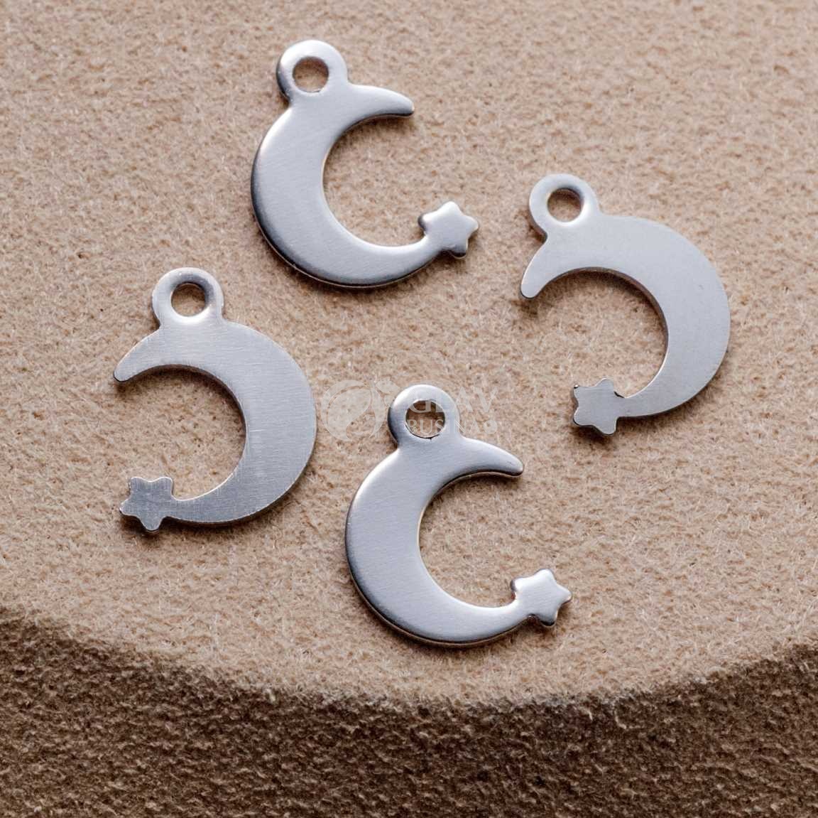 Полумесяц и звезда, стальная подвеска, р-р 13х10х0.8 мм, отв-е 1.5 мм.