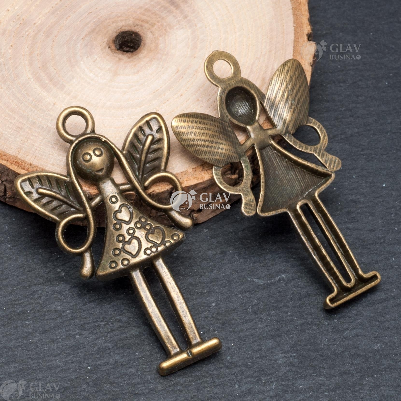 ОПТ (100 шт) Кулон большой "Феечка с крыльями и сердечками", р-р 58х34х4.7мм, отв-е 2.8мм, цвет бронза.