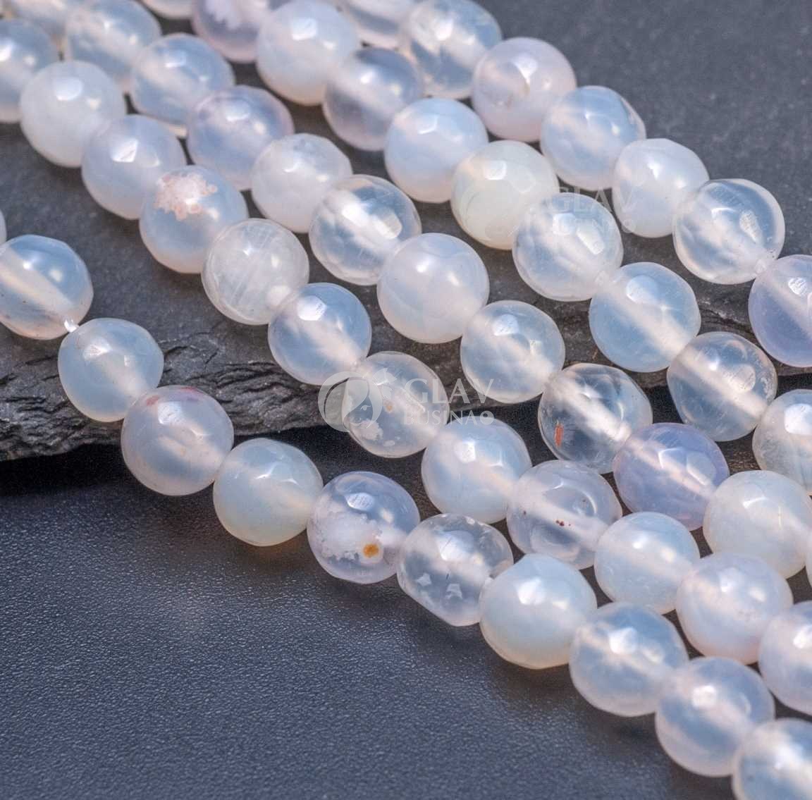 Белый агат, граненые бусины, шар, р-р 6 мм, отв-е 1мм.