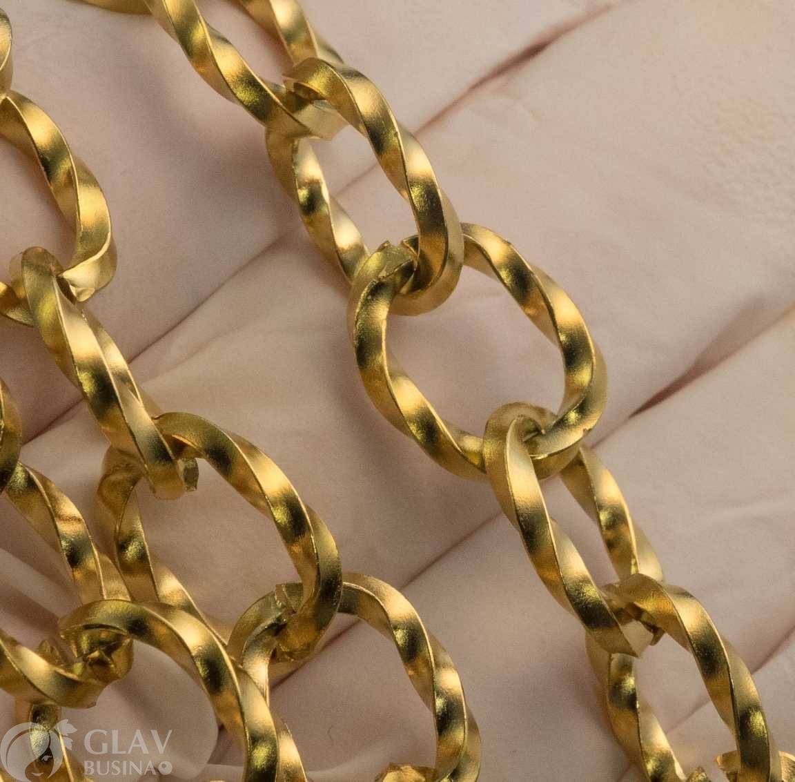 Крупная витая цепь из квадратного профиля, нержавеющая сталь, цвет золото, р-р 10х12х2мм.