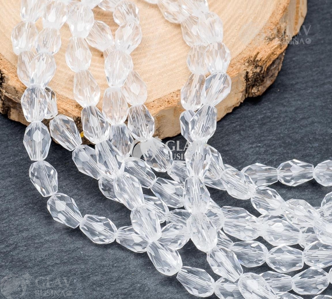 ОПТ (50 ниток) Нитка граненых хрустальных бусин-капель,  р-р 6х8мм, длина нитки 52см, бусин около 65 шт, бесцветные.
