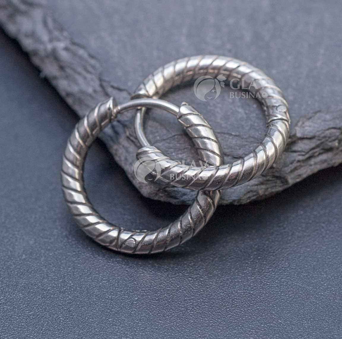 Швензы-бублики, узор-диагональ, хирургическая сталь, внутр. диам. 12мм, толщина 2.5мм.