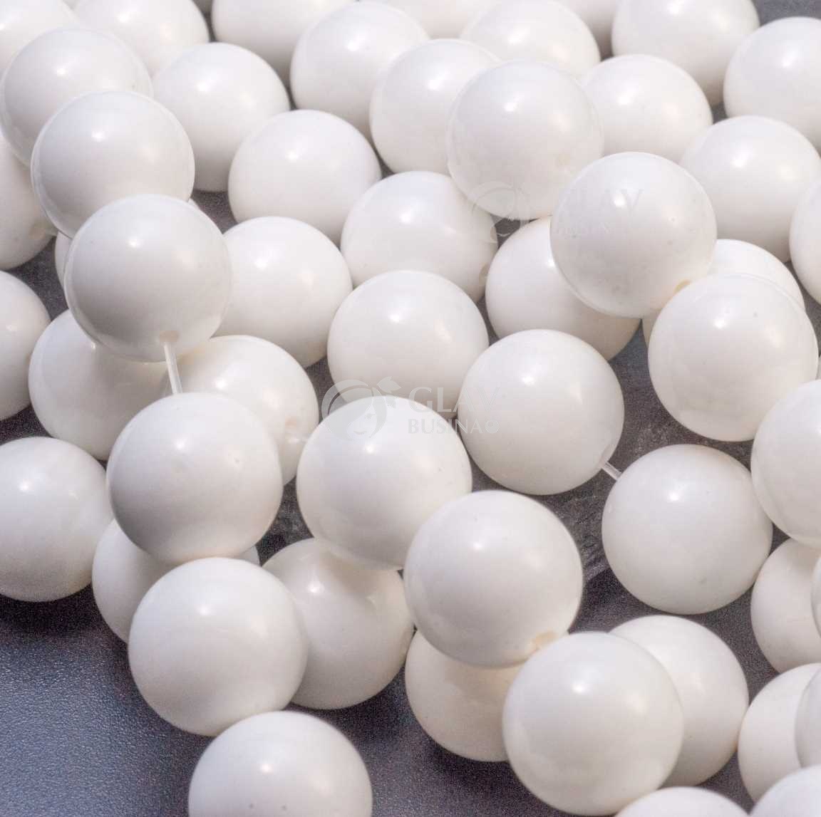 Фарфоровые бусины ручной работы, шар, р-р 12 мм, отв-е 1 мм, молочные.