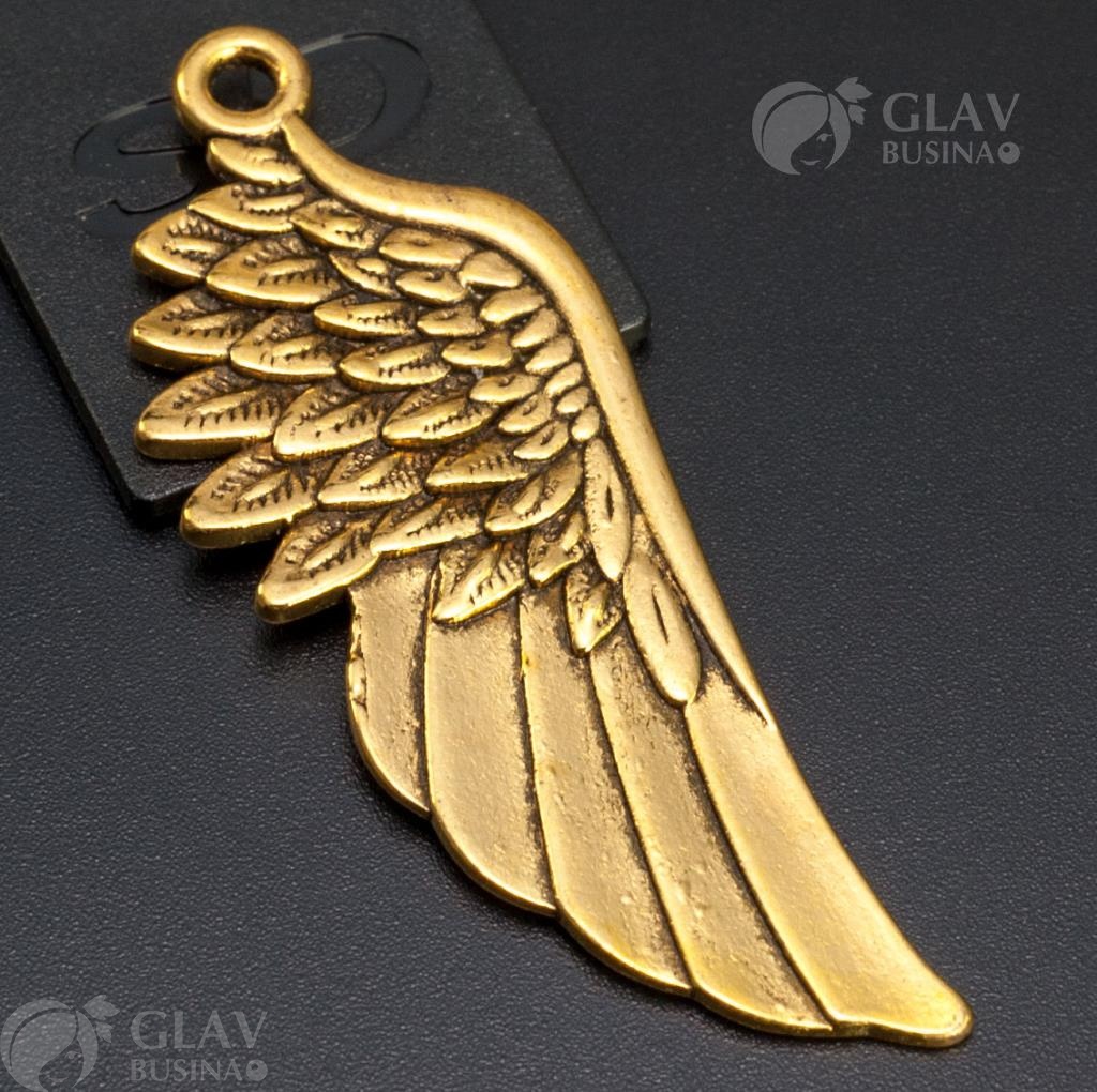 Кулон "Крыло ангела" из бижутерного сплава цвета античного золота, размер 56x21x2 мм, отверстие 3 мм, символ свободы и защиты.