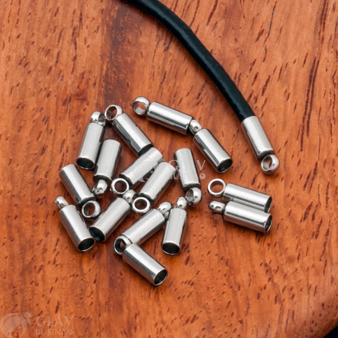 ОПТ (100 шт) Концевики цилиндрические точеные под шнур 1,9мм, материал - хирургическая сталь,р-р 8х2,4мм, отв 2мм.