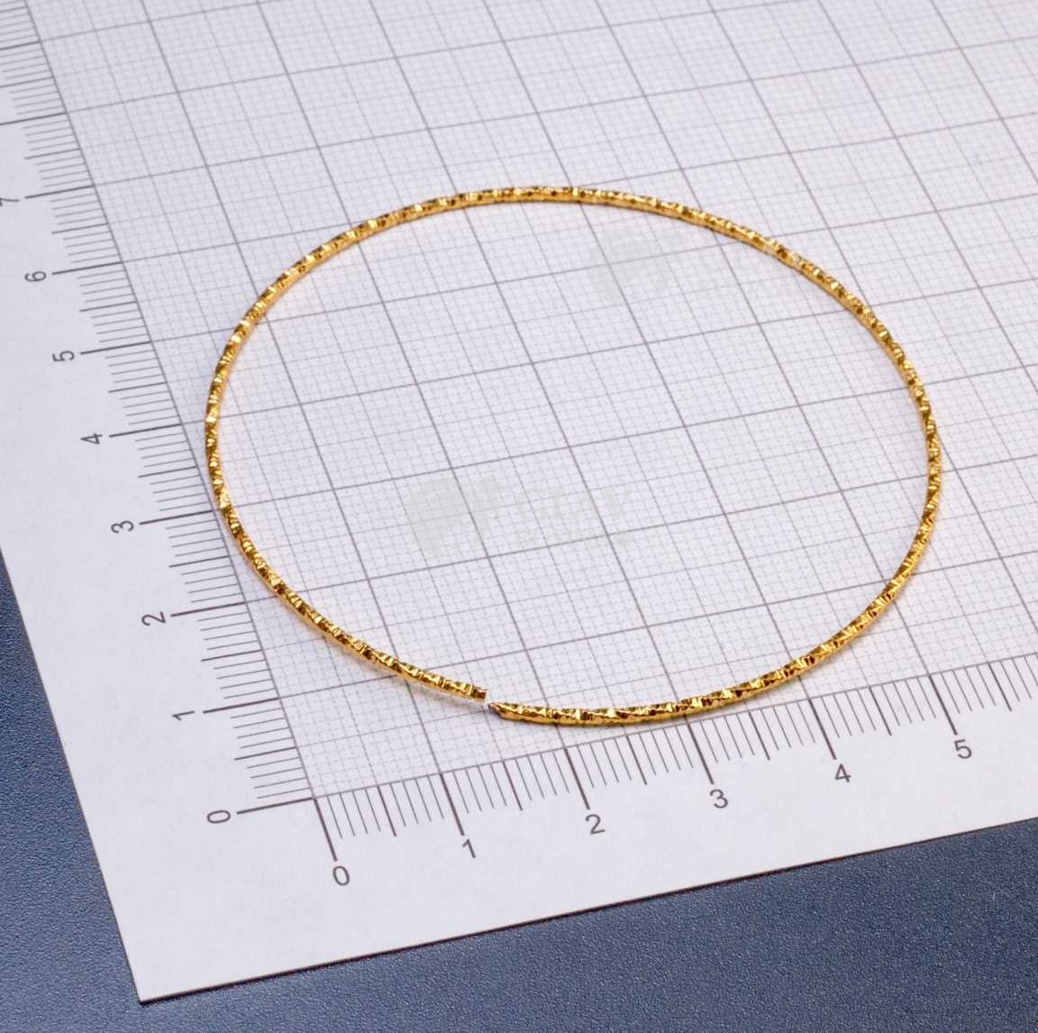 Текстурная латунная основа для браслета, позолота 24k, толщина 1.2мм, диам. 60 мм.