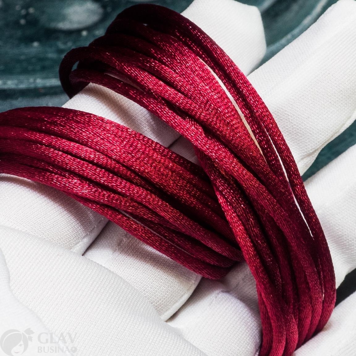 ОПТ (100 метров) Атласный мерцающий шнур темного малинового цвета для изготовления и плетения украшений, жесткий, полиэстровый, толщина 2 мм.