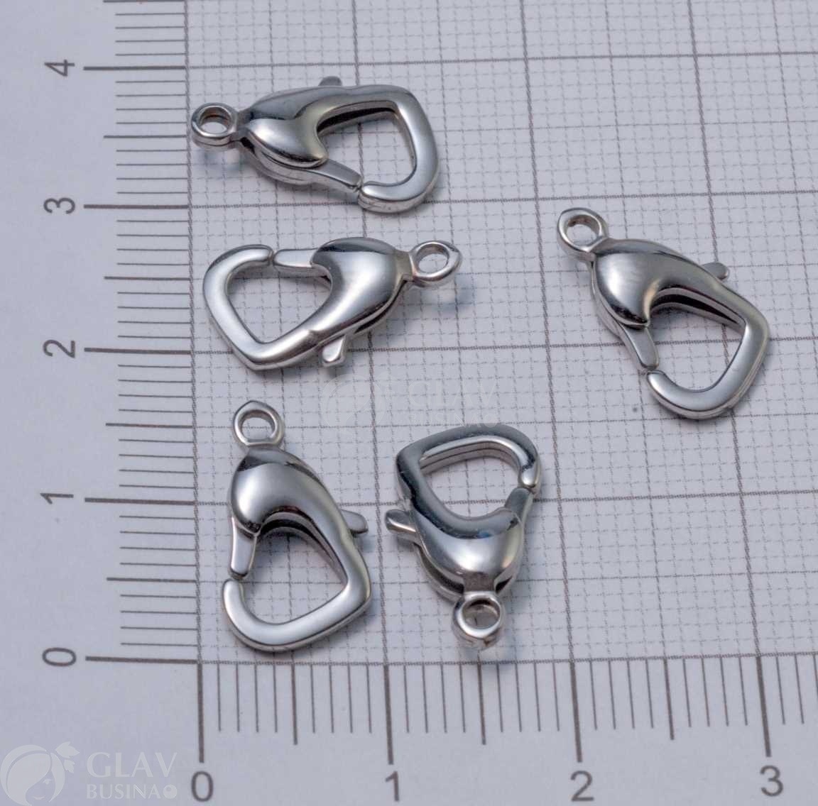 ОПТ (10 шт) Карабин сердечко из полированной хирургической стали, р-р 15х8.5х4, отв.1.5мм.