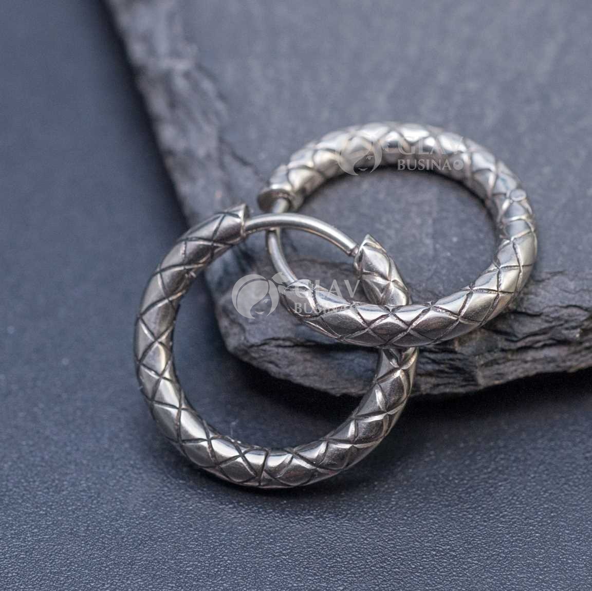 Швензы-бублики, узор-сеточка, хирургическая сталь, внутр. диам. 12мм, толщина 2.5мм.