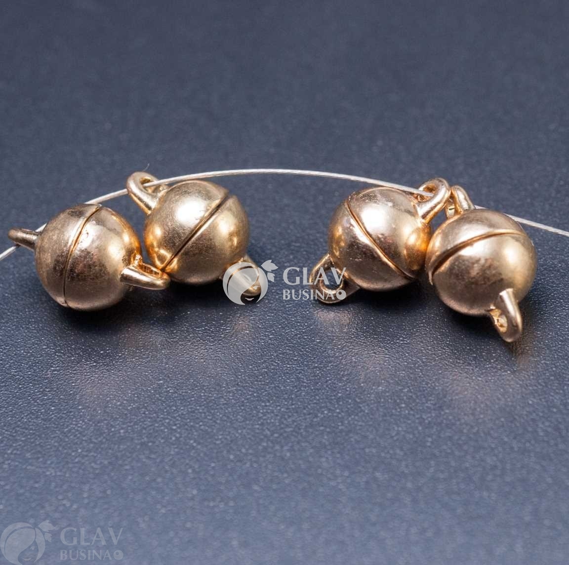 ОПТ (10 шт) Магнитный замок из бижутерного сплава в виде шара, цвет русское золото р-р 13х8мм, отв-я 1.2мм.