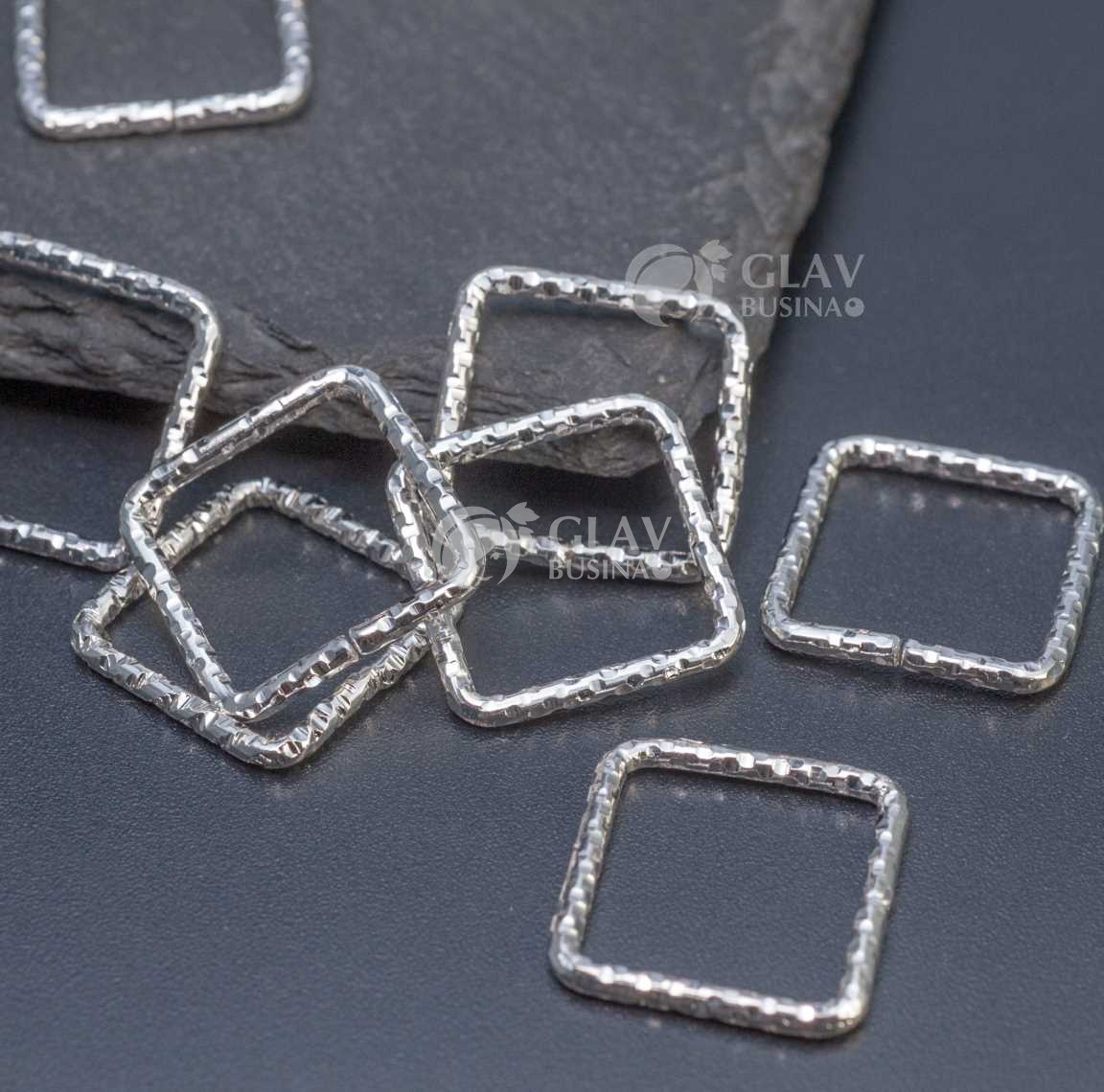 Коннекторы-квадраты с насечками, 15х1.6 мм, цвет серебро, закрытые, железные.