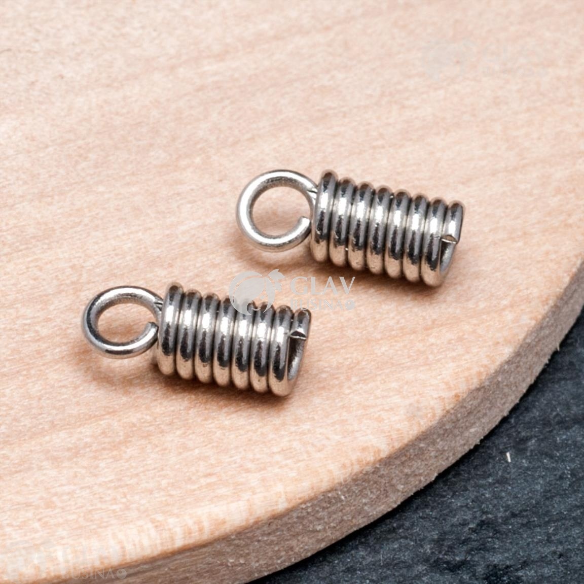 ОПТ (60 шт) Концевики пружинки из хирургической стали, р-р 8.7х3.5мм, внутр. диам. 2мм.