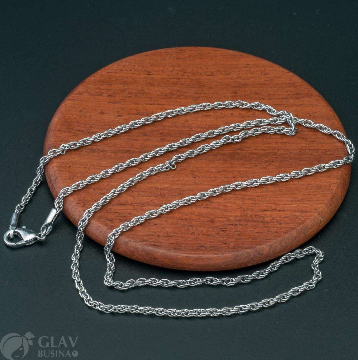 Цепочка на шею с долговечным гальваническим покрытием, плетение тройной шопард, р-р 2,2мм, замочек 12,4мм, общая длина 59см.