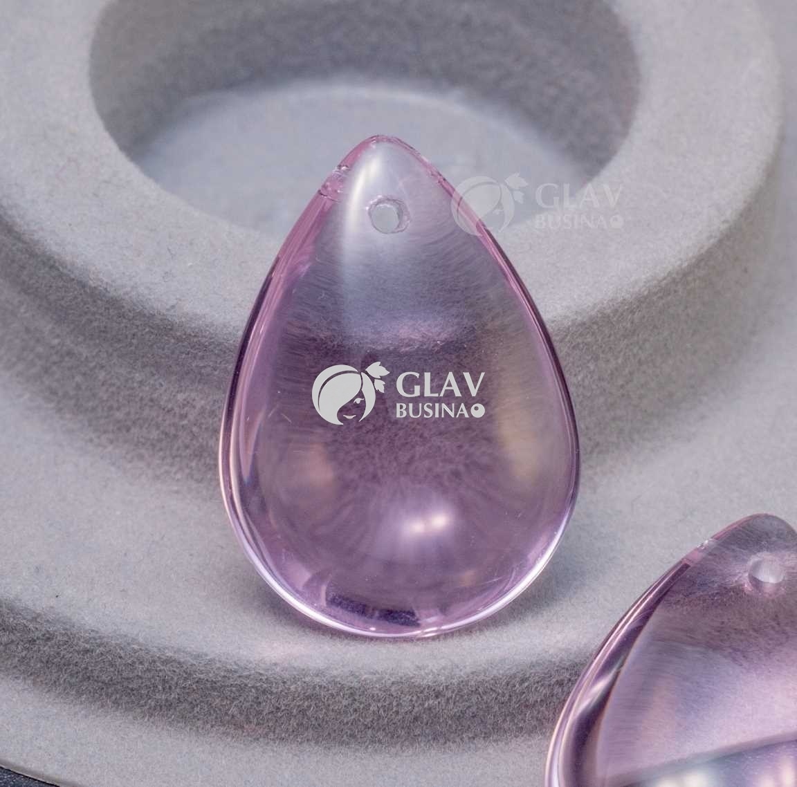 ОПТ (10 шт) Кулон-капля из розового стекла, р-р 27х19х8мм.