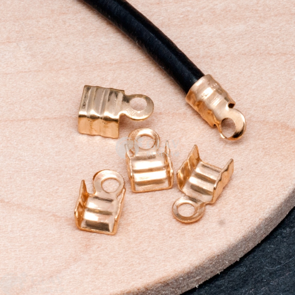 ОПТ (500 шт) Концевики для шнуров, железо, цвет золото, ширина 4мм