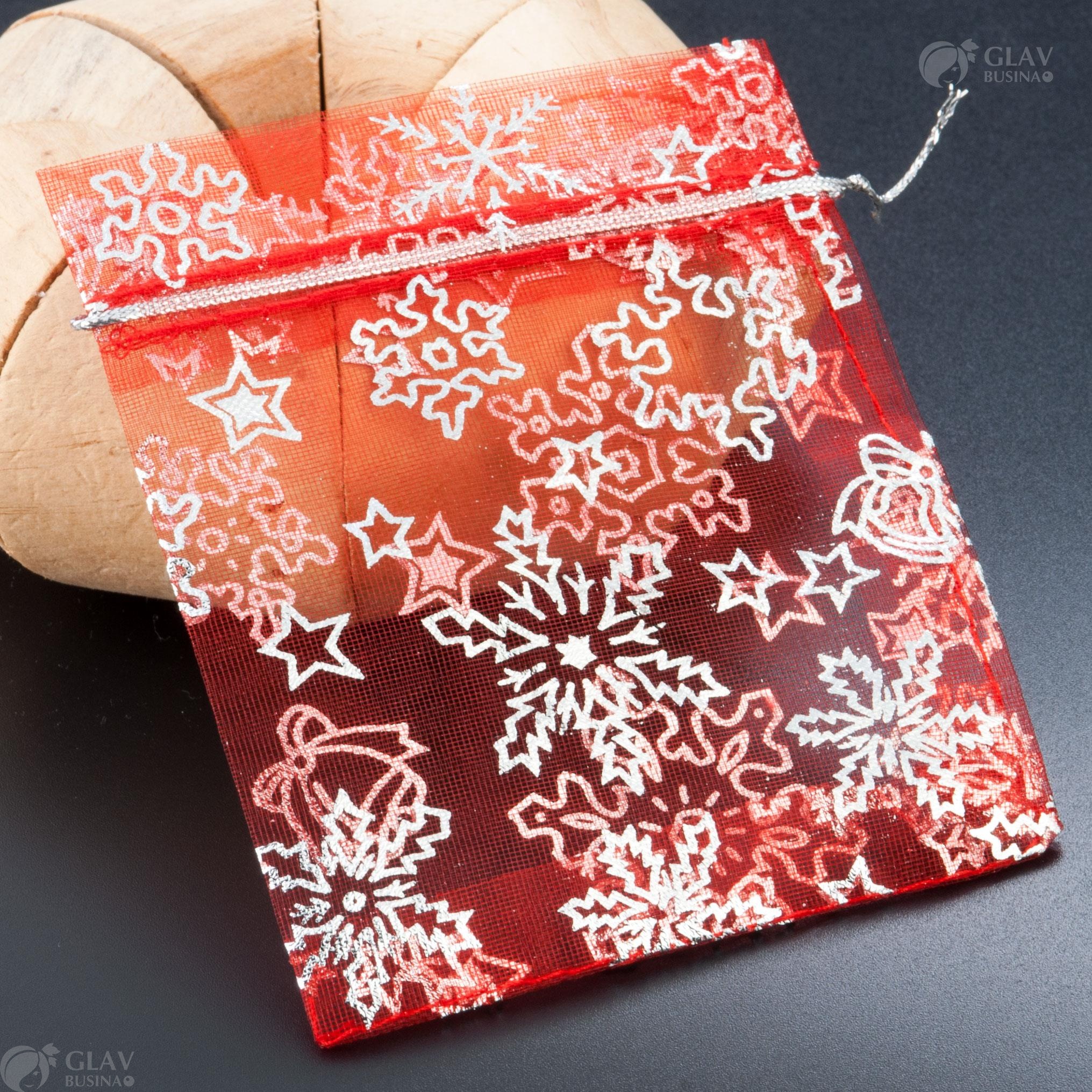 Красные новогодние мешочки из органзы с серебряными снежинками, размер 9х12 см, идеальны для подарков.