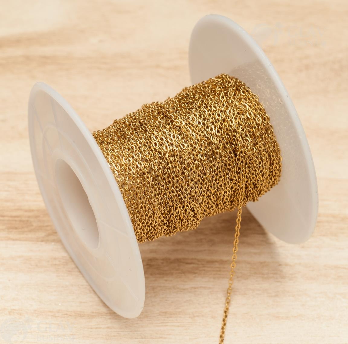 Цепь из хирургической стали паяная, на катушке, р-р 1.9х1.3х0.2мм, длина около 10м,   цвет золото, долговечное покрытие.