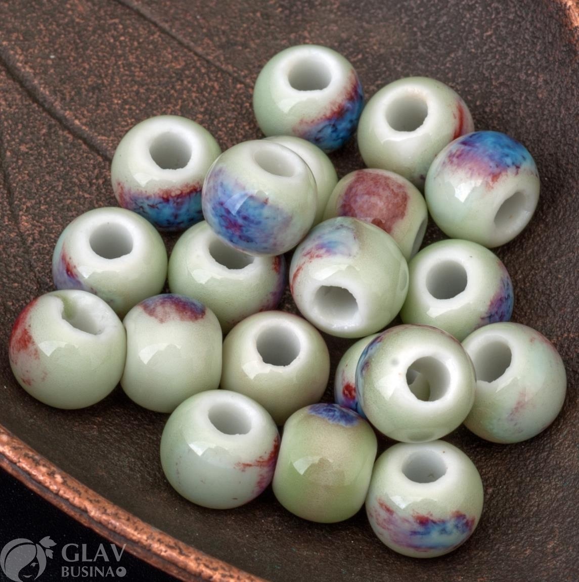 ОПТ (20 бусин) Керамическая бусина ручной работы, р-р 7х8мм, отв.3мм, цвет морских брызг (светло-зеленый, голубой, синий, бордовый, белый).