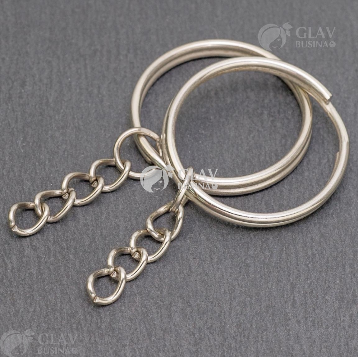 ОПТ (40 шт) Кольца для ключей с цепочкой, кольцо 30х3.1х1.6мм, цепочка 6х7х1.1мм, длина 30мм, железо, цвет платина.