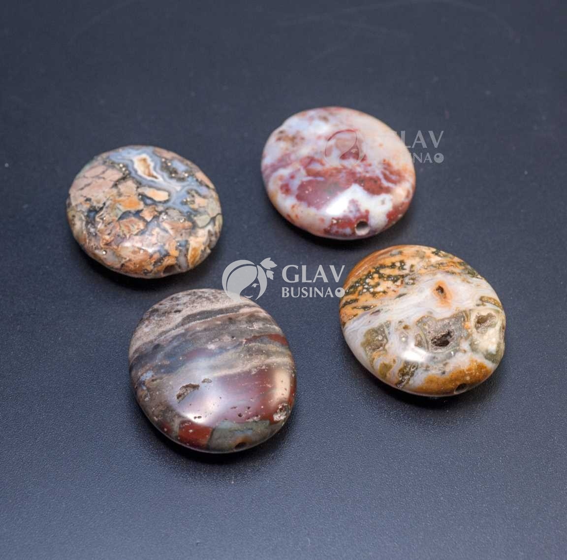 Кружевной агат, бусина плоская овальная с естественными неровностями, р-р 30х25х10мм, отв. 1,2мм.