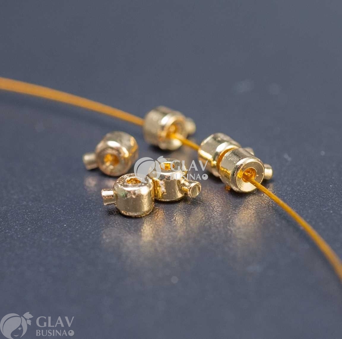 ОПТ (20 шт) Кримп самозажимной р-р 4х3мм, отв. 0.7мм, латунь, покрытие позолота 14к.