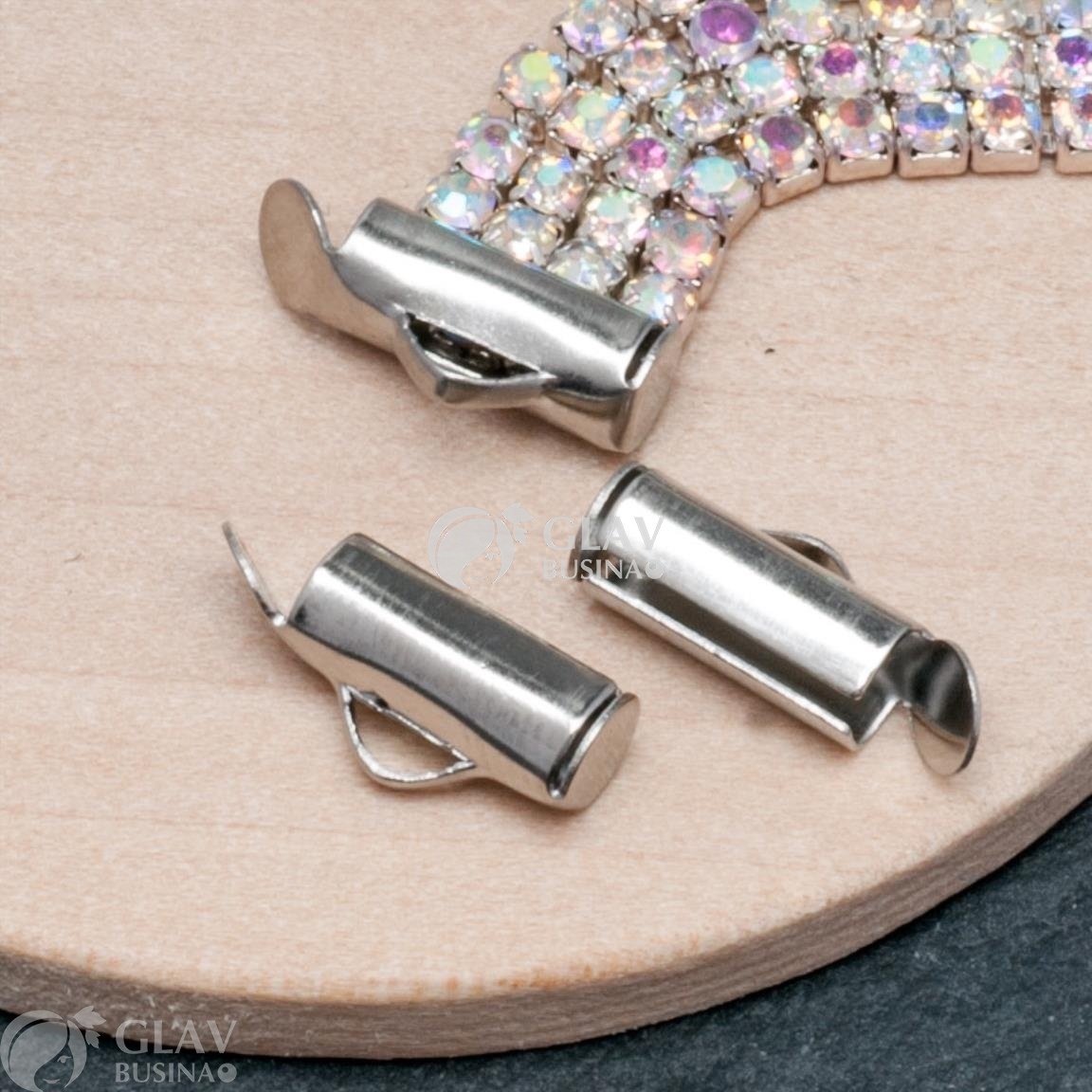 ОПТ (100 шт) Концевик-трубочка для стразовой цепочки и плоских браслетов, из полированной хирургической стали,р-р 6х10х4мм, отв. 1х2.5мм.