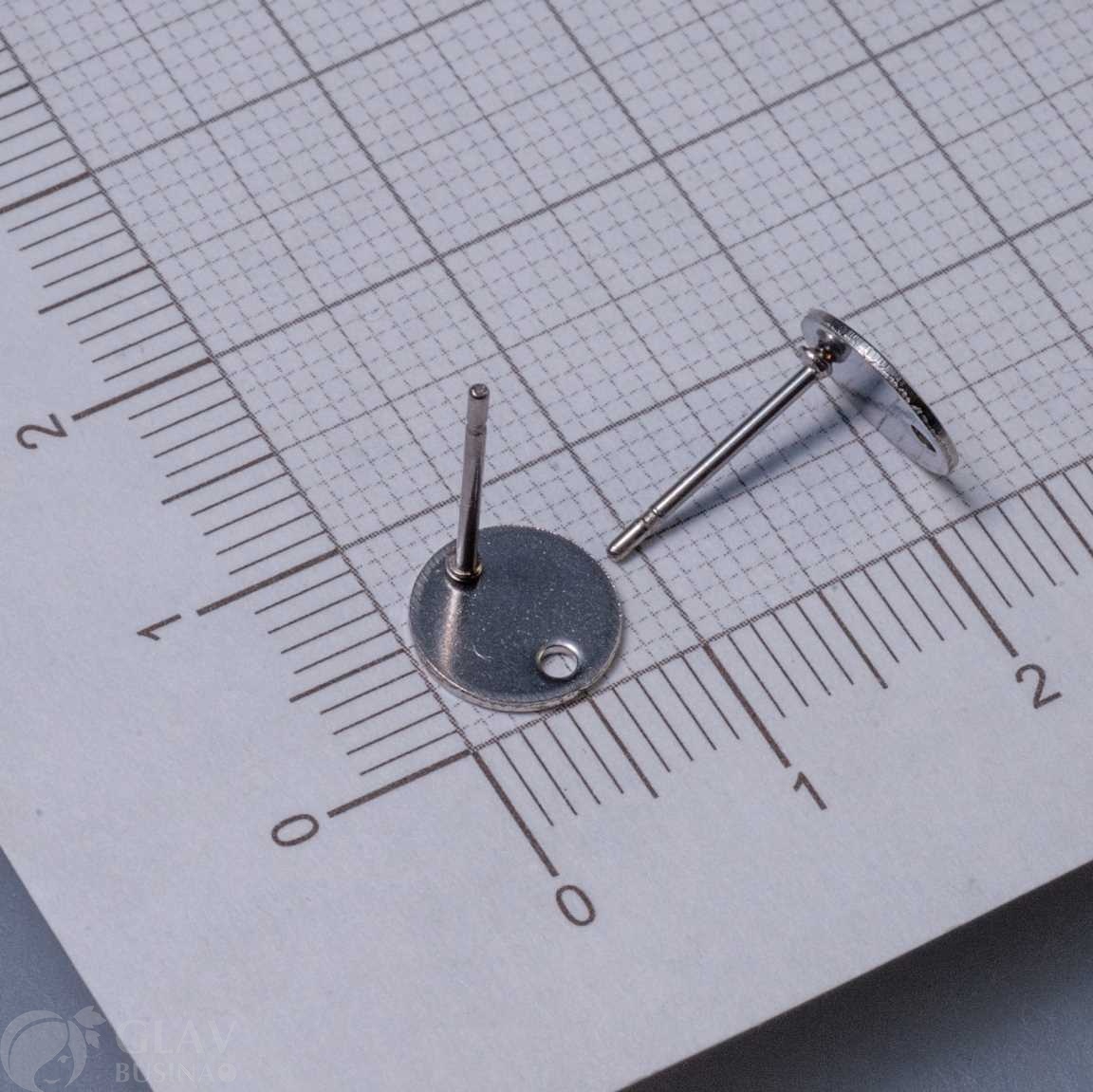 Пуссеты из хирургической стали, круглая гладкая площадка 8мм, отв. 1.3мм, гвоздик 11х0.9мм.