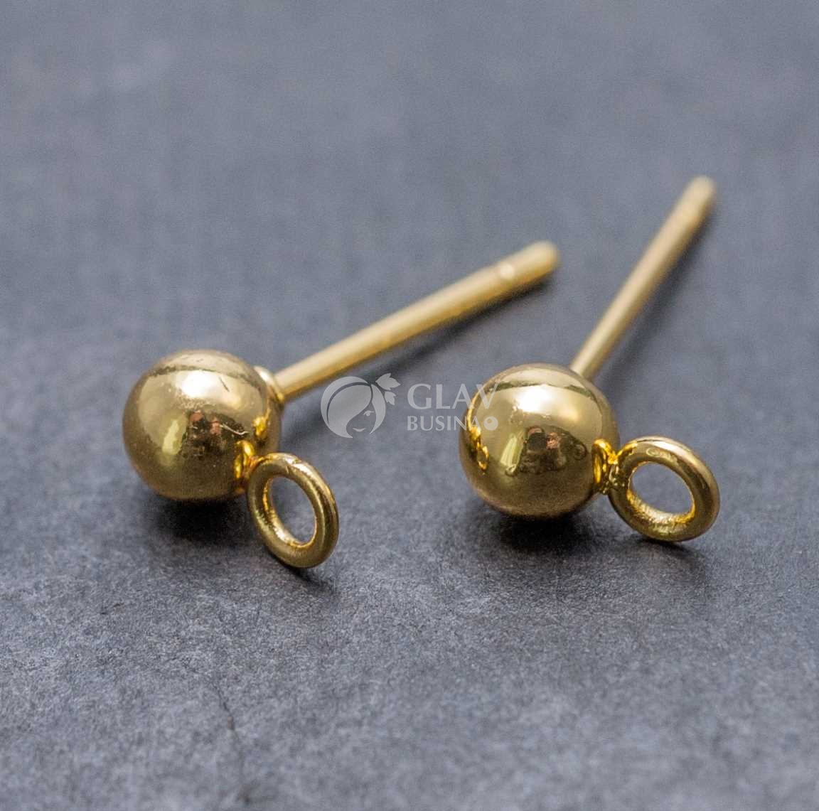 Пуссеты с шариком стальные, натуральная позолота 18K, диам. 4мм,с гвоздиком 12х0.7мм и перпендикулярным разъемным колечком 1.5мм.