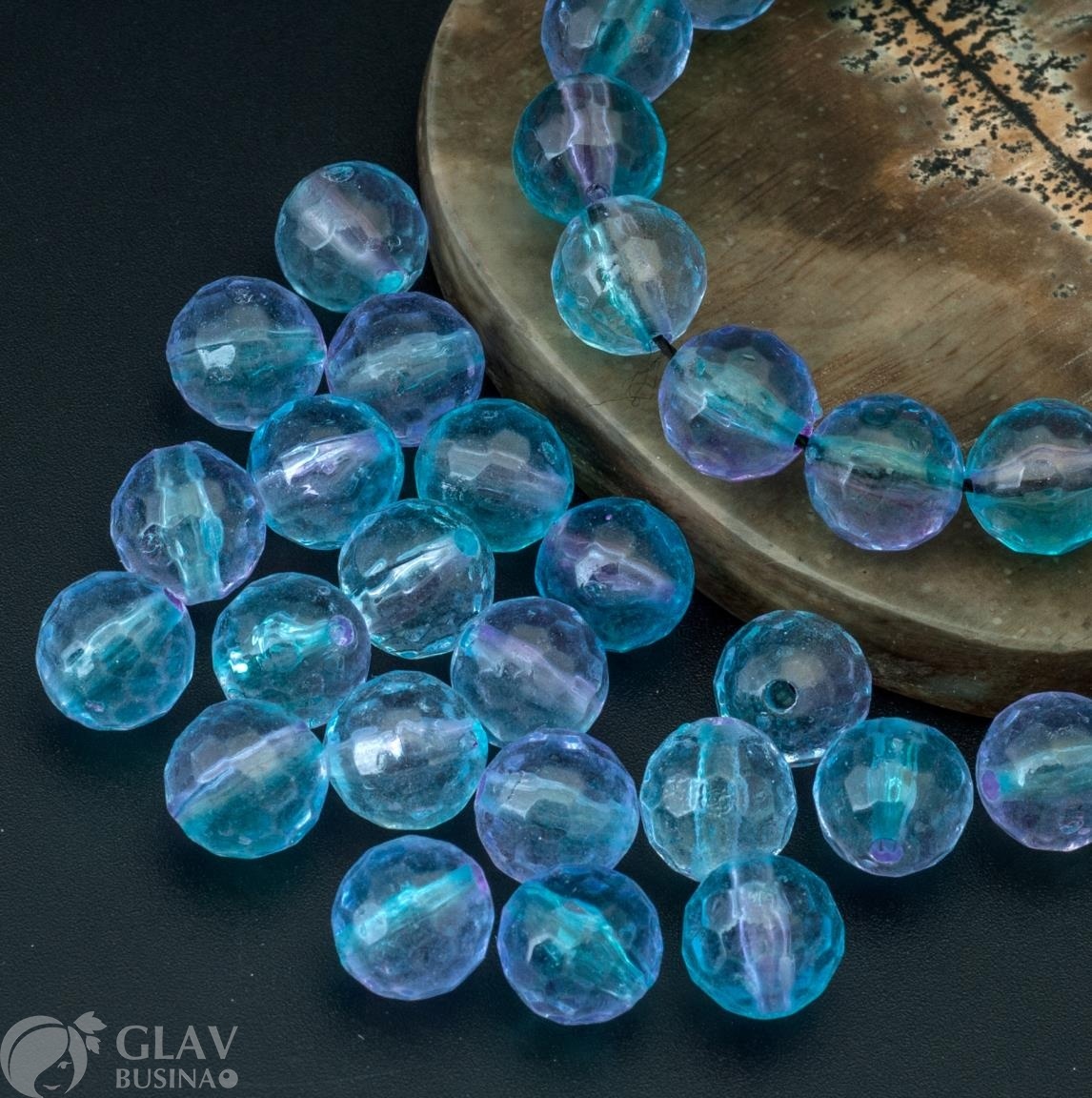 Бусины акриловые прозрачные граненые шарики, цвет голубой с сиреневым градиент 8мм, отв. 1,5мм.