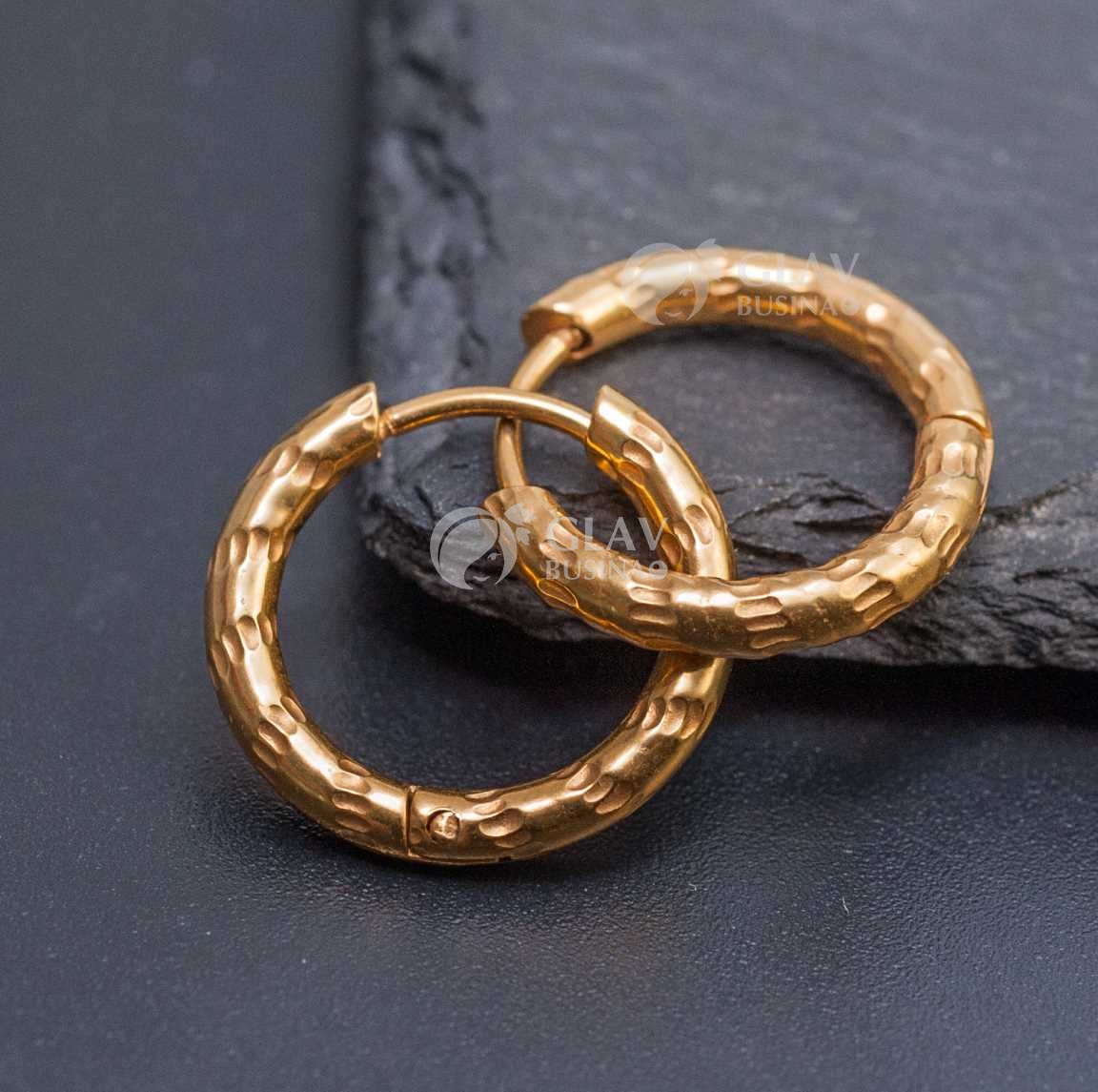 Швензы-бублики, узор-бамбук, хирургическая сталь, долговечное золотое покрытие, внутр. диам. 12мм, толщина 2.5мм.