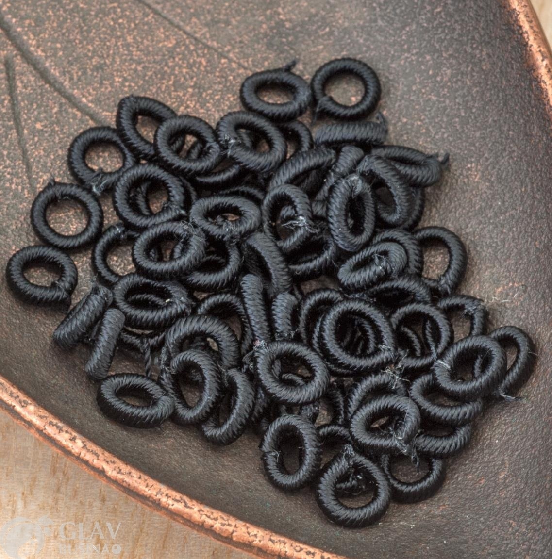 ОПТ (200 шт) Бейл-колечко (держатель для колье) из полиэстера, р-р 6х1,8мм, толщина 1,5мм, цвет черный.