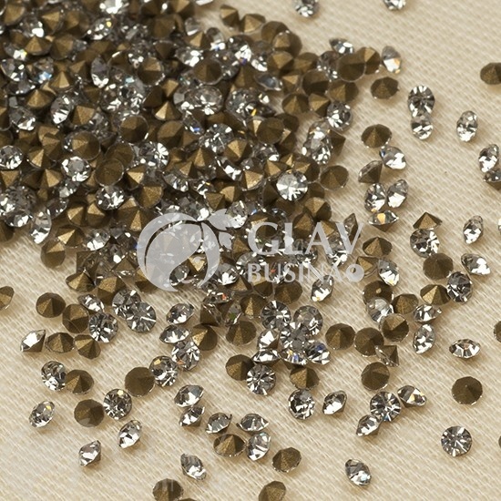 ОПТ (50 упак) Стразы ювелирные, хрусталь, цвет бесцветные, ss3 (1.5мм), в упаковке 50шт.