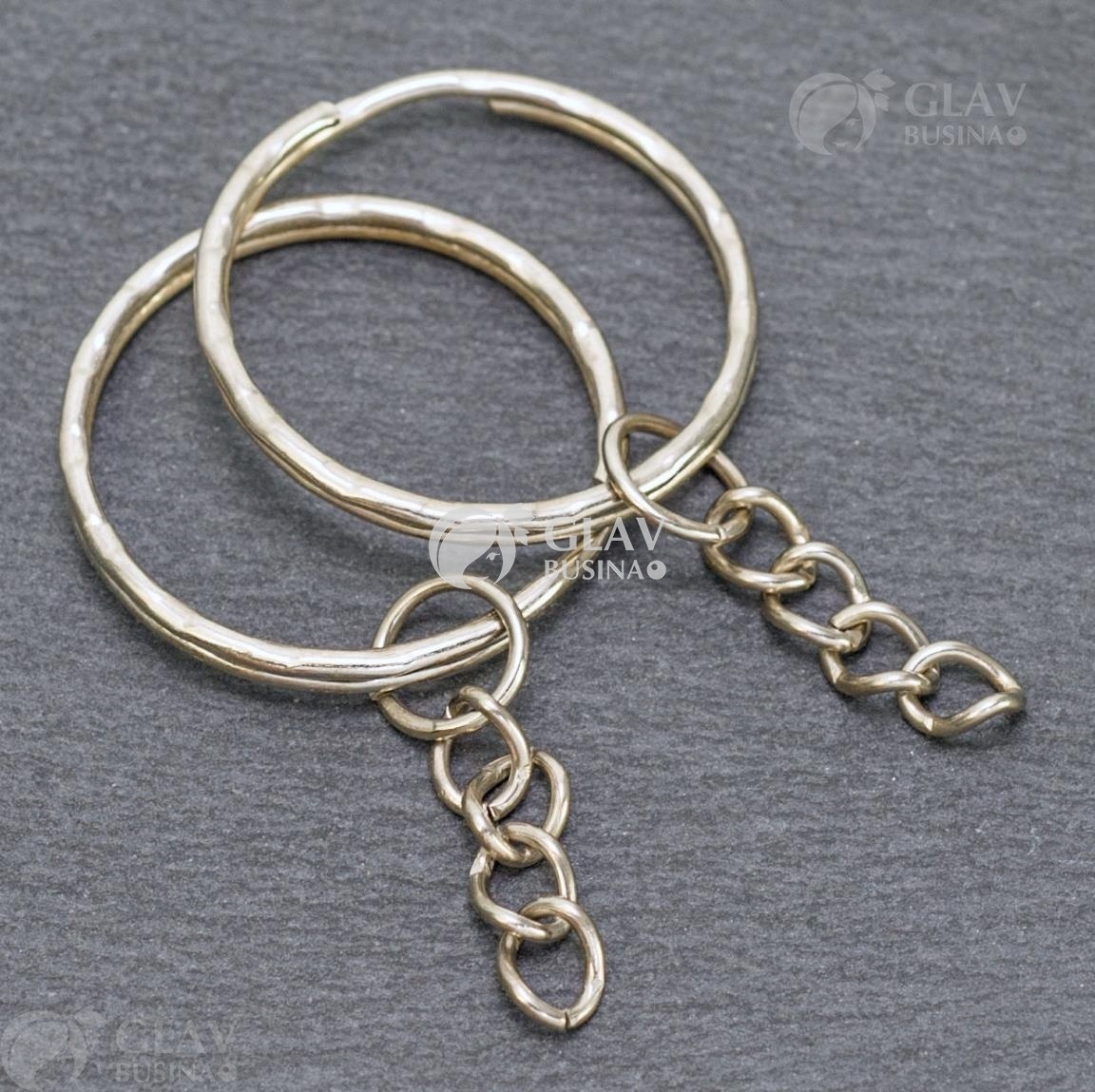 ОПТ (500 шт) Кольца для ключей с цепочкой реифленые, кольцо 28х2.6х1.3мм, цепочка 5х7х1мм, длина 25мм, железо, цвет платина.
