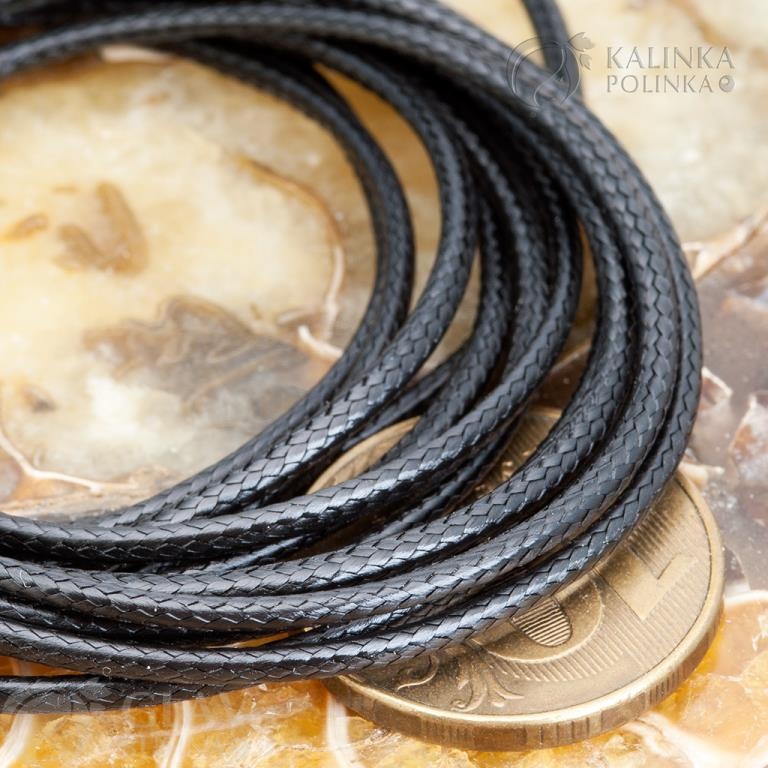 Черный глянцевый вощеный шнур 2мм, полиэстровый, износостойкий, с эффектом змеиной кожи, идеально ровный.