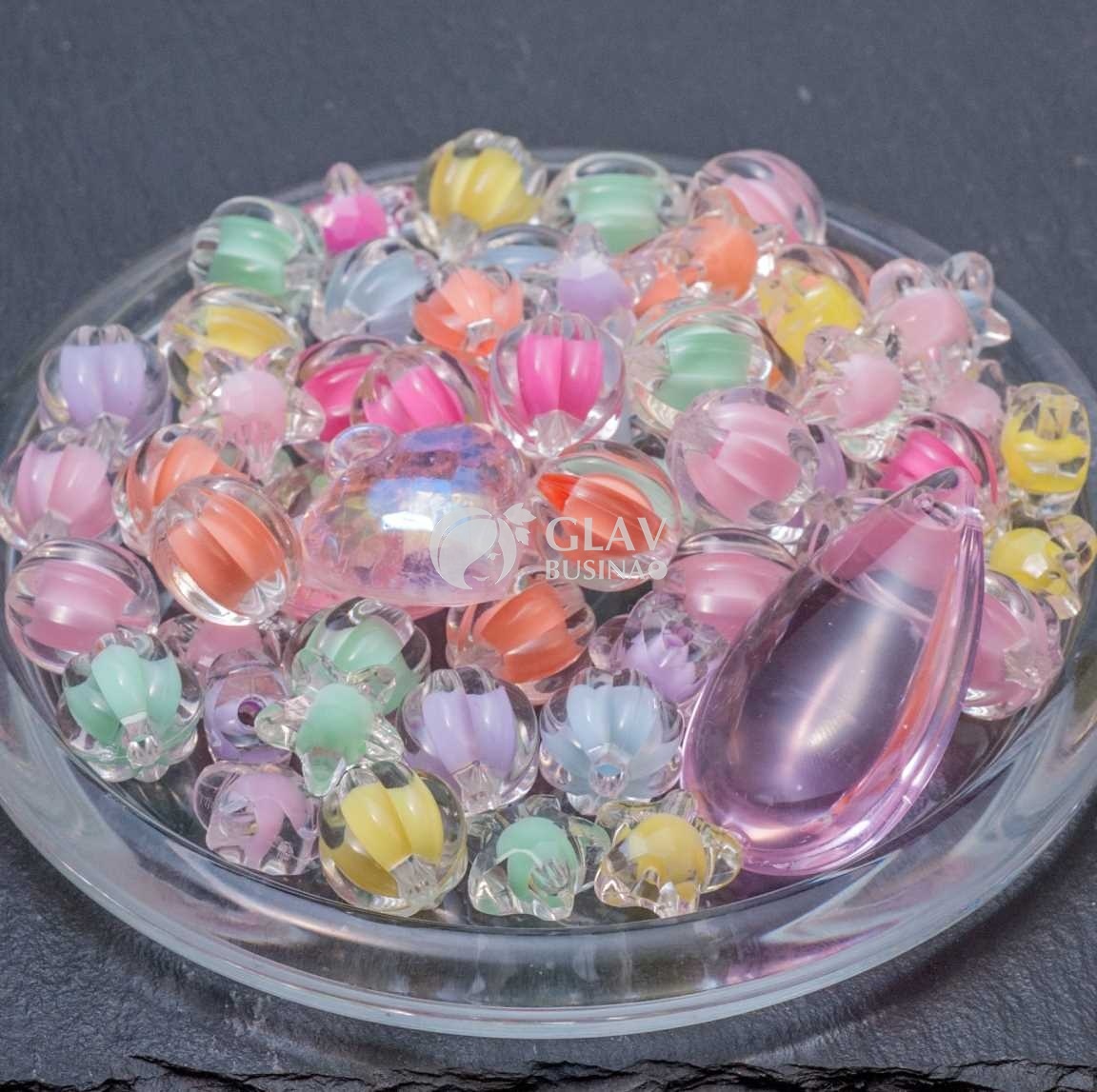 Микс. 50 гр. акриловых бусин: Цветочный мармелад. Р-ры 12 мм, сердечко 20х22 мм