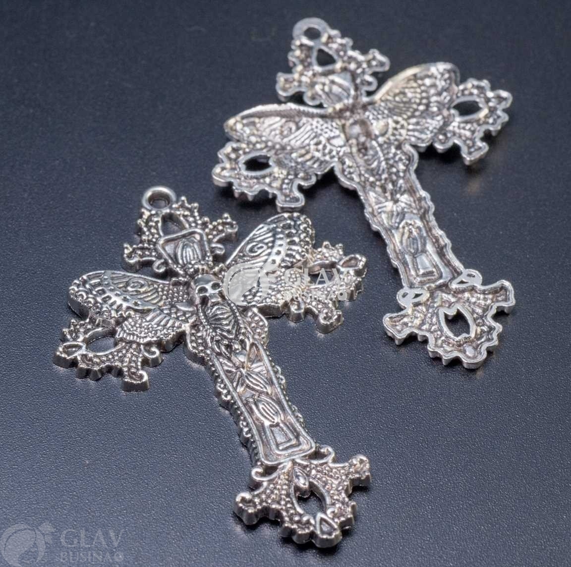 ОПТ (10 шт) Крест с мотыльком, цвет античное серебро, подвеска односторонняя из бижутерного сплава, 51х32х3мм, отв.2мм.