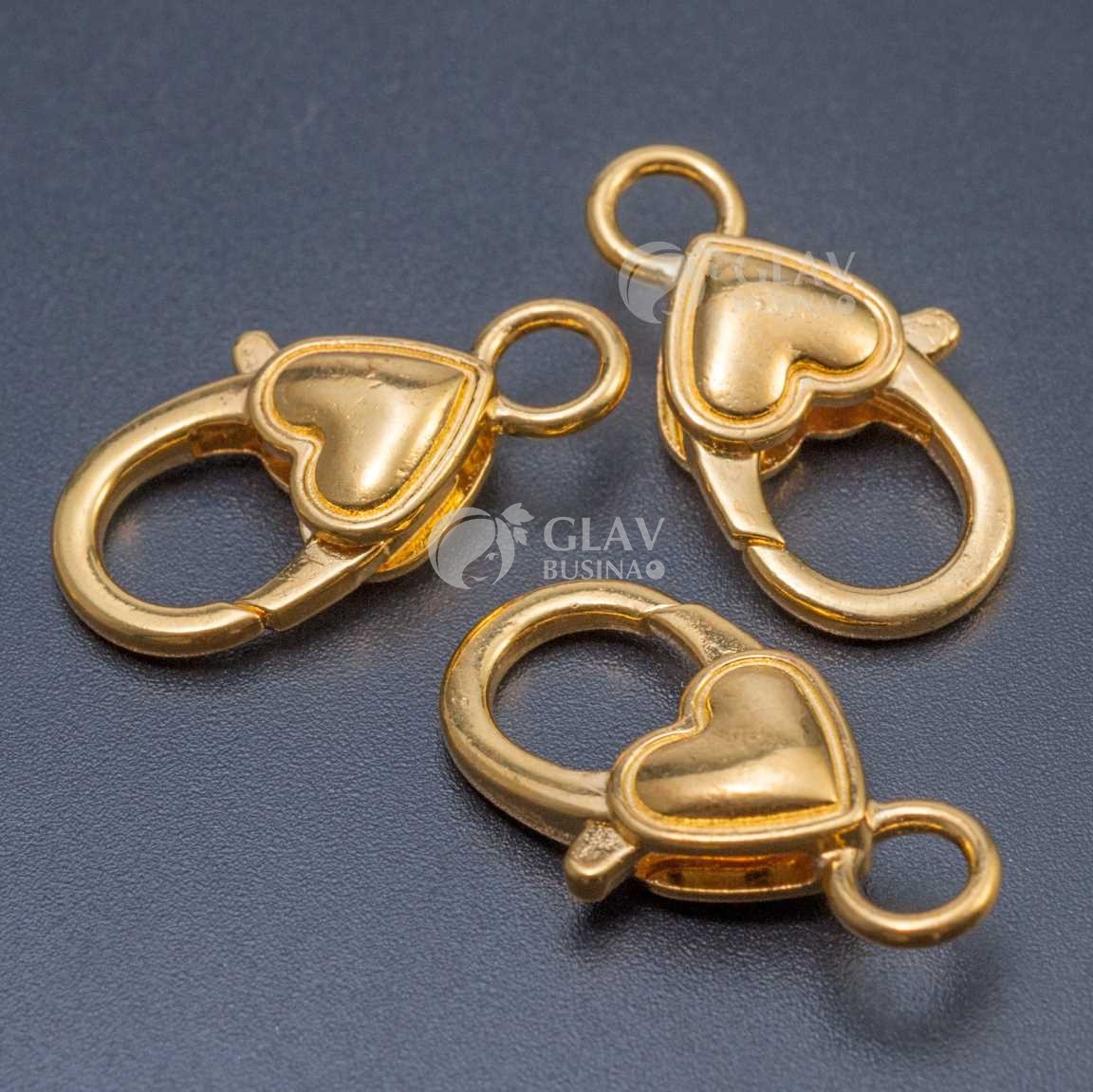 Замок-карабин сердечко, цвет желтое золото, бижутерного сплав, р-р 27х14х6мм, отв-е 4 мм.