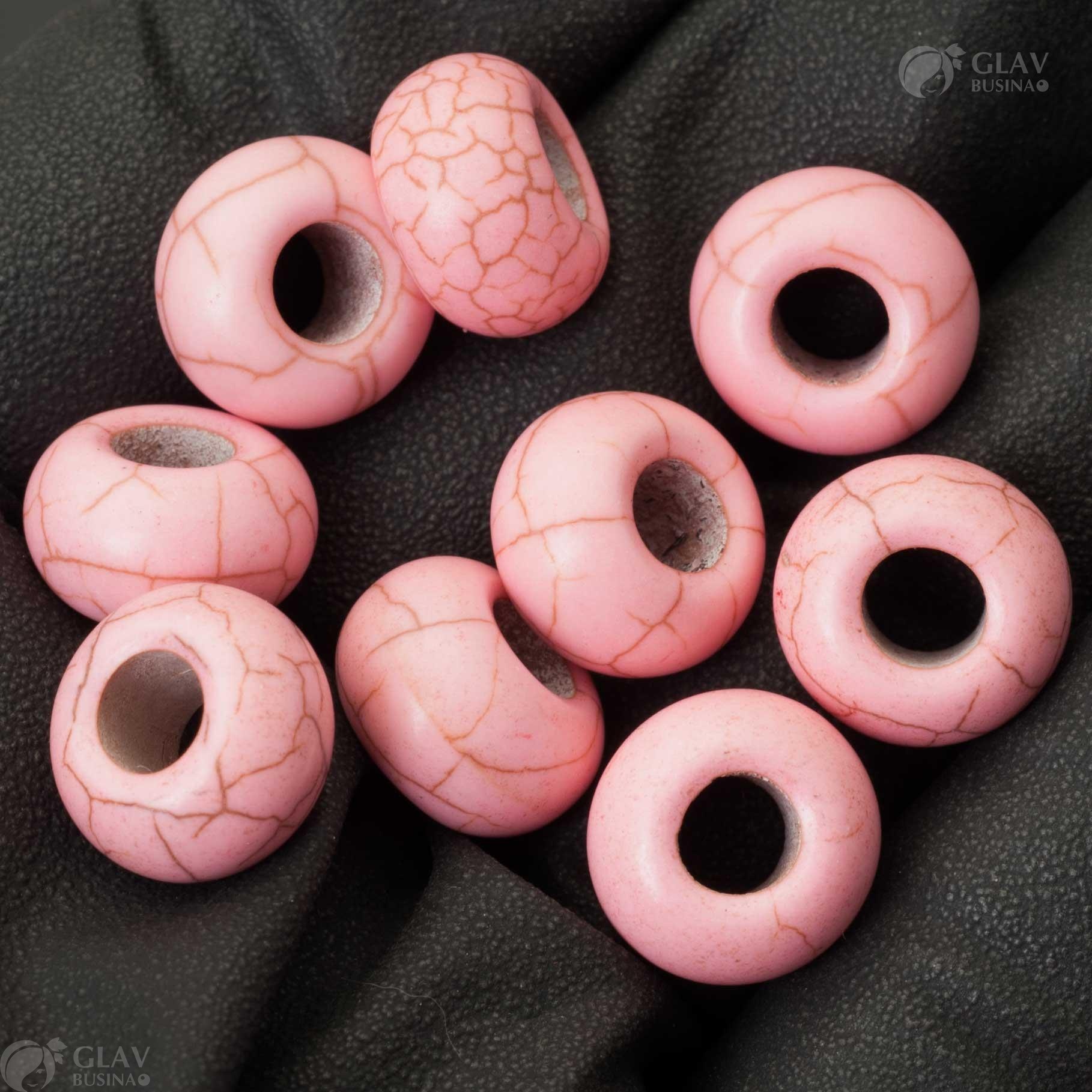 Розовые синтетические говлитовые бусины-бублики, 14x8мм, отверстие 5мм, для изготовления украшений.