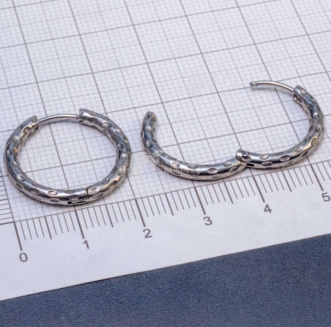 Швензы-бублики, узор-капли, хирургическая сталь, внутр. диам. 16мм, толщина 2.5мм.