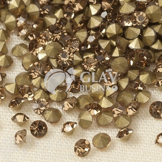 ОПТ (50 упак) Стразы ювелирные, хрусталь, цвет золотой, ss7 (2.3мм), цена за 40шт.