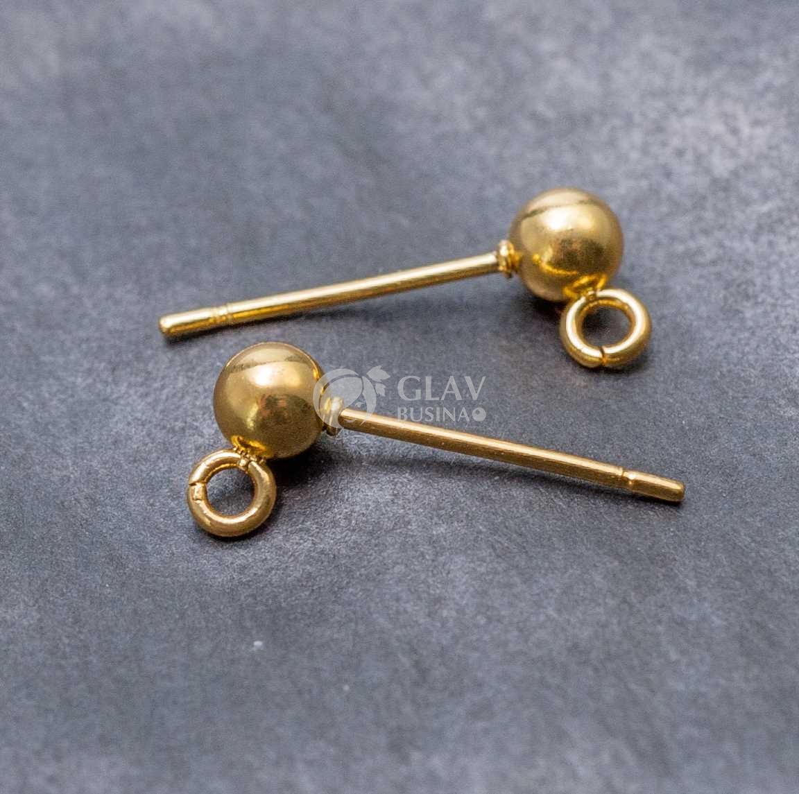 Стальные пуссеты с шариком, натуральная позолота 18K, диам. 4мм,с гвоздиком 12х0.7мм и параллельным разъемным колечком 1.5мм.