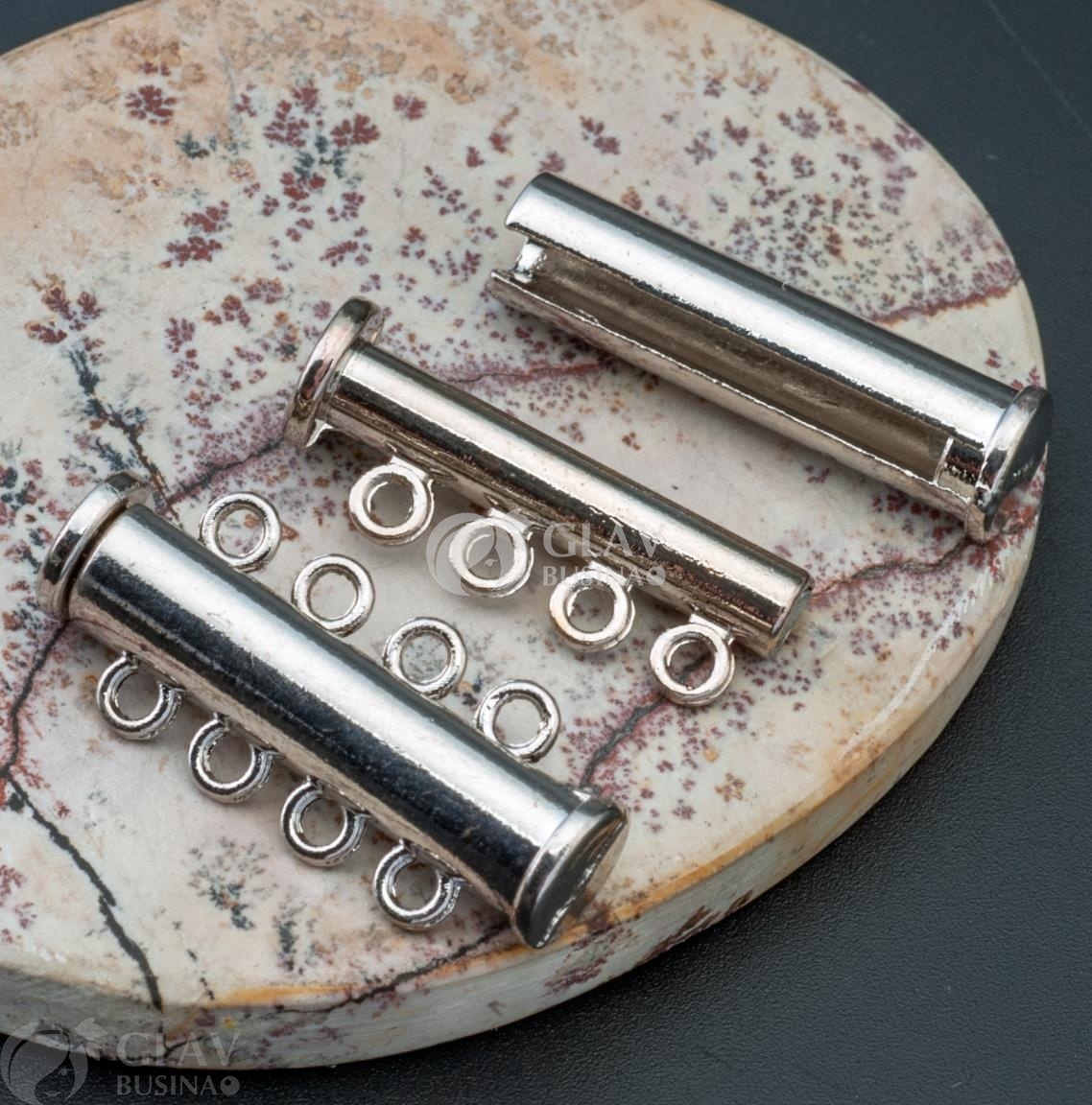 ОПТ (50 шт) Магнитный замок четырёхрядный из латуни, цвет покрытия платина, 27х11,6х7мм, отв. 1,5мм.