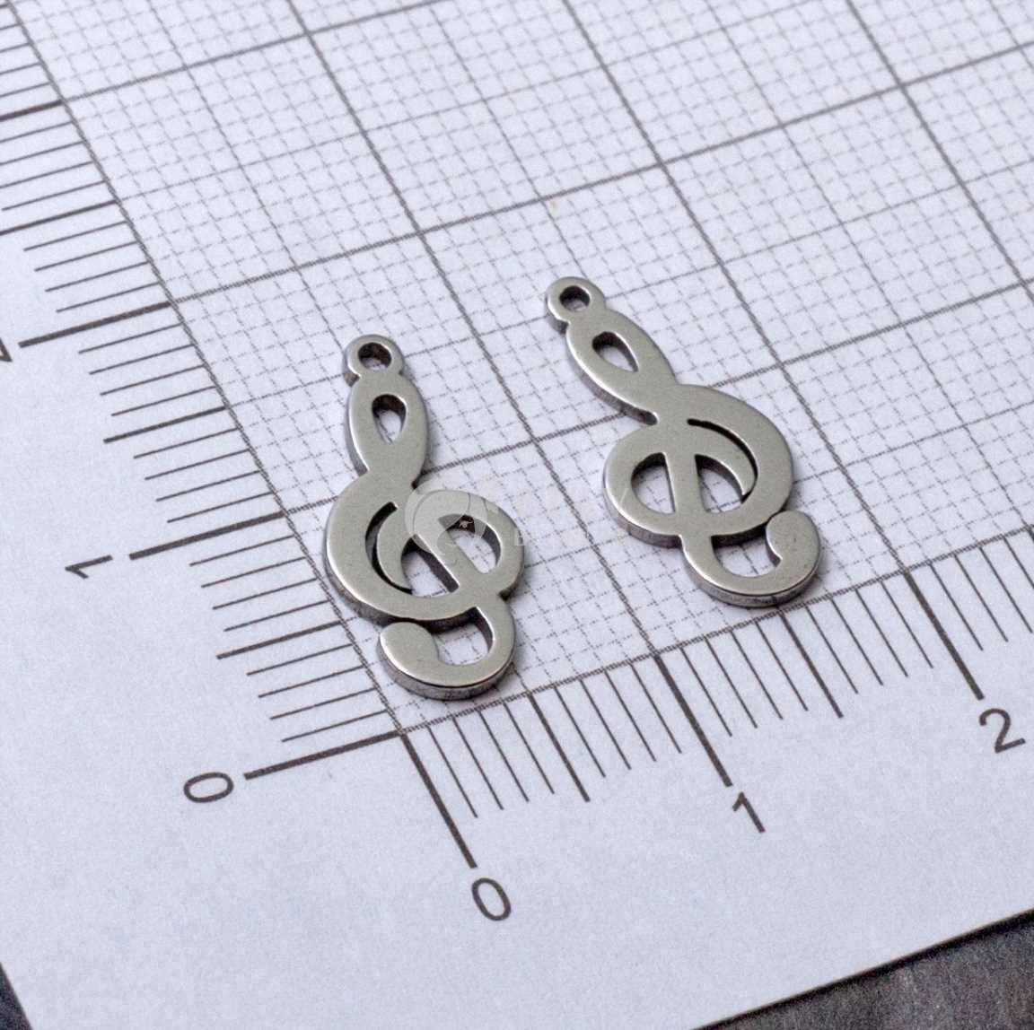 Скрипичный ключ, стальная подвеска, р-р 16х8х0.8 мм, отв-е 1 мм.