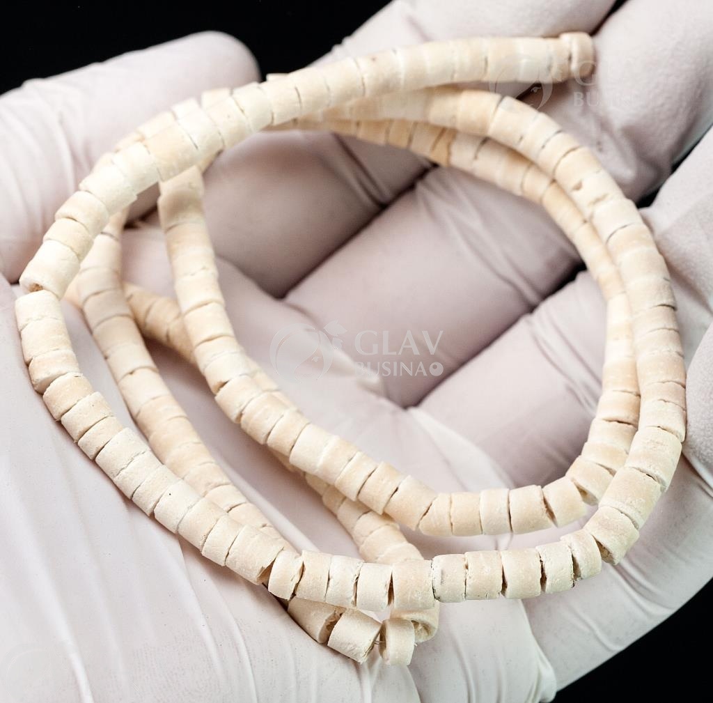 ОПТ (50 ниток) Нитка бусин кокоса, цвет белый, р-р 5х3мм, отв-е 1мм, нитка 59см / 165-175 бусин.